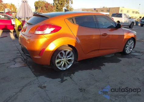 2012 Hyundai Veloster Base W/Black from USA, damaged, VIN KMHTC6AD1CU062251